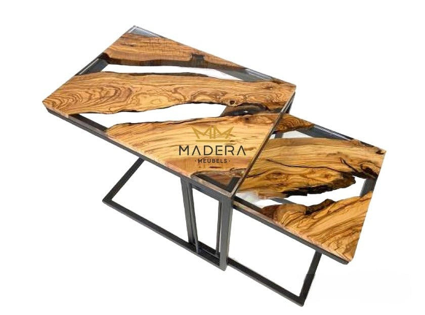 Klassieke transparant epoxy en olijf bijzettafel uitgeschoven