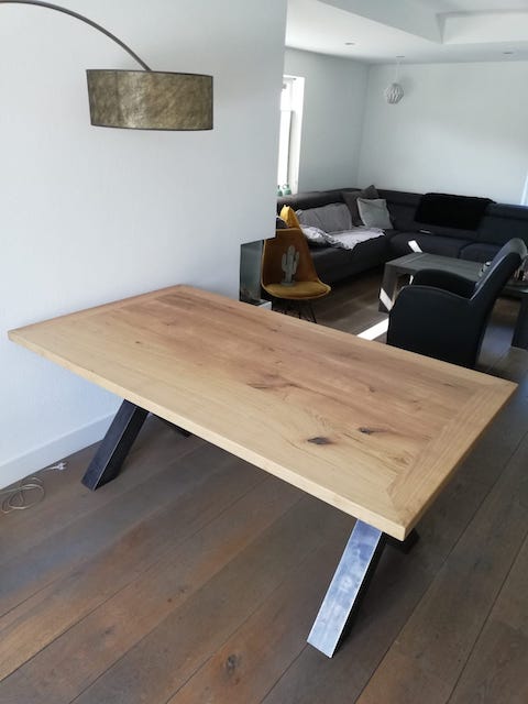 Eiken kader eettafel x-frame poten