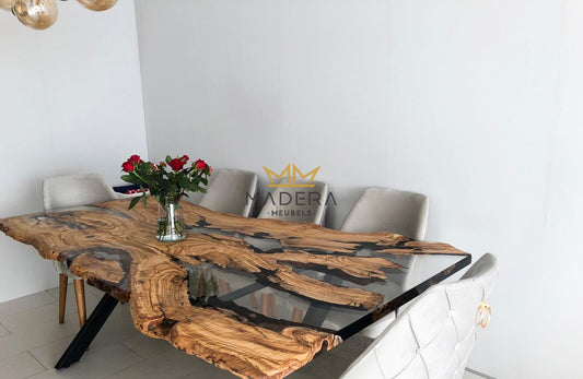 Live Edge olijf boomstam epoxy tafel met vier stoelen