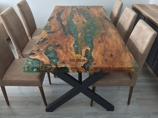 Rechte ocean epoxy eettafel met olijfhout en x-frame poten