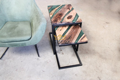 Bijzettafelset transparante emerald kleuren epoxy en olijfhout bovenkant