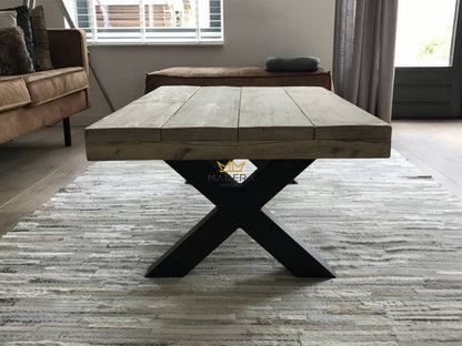Salontafel van steigerhout met x-frame poten zijkant breedte