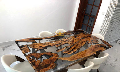 Rechte epoxy eettafel van olijfhout met gladde afwerking boven